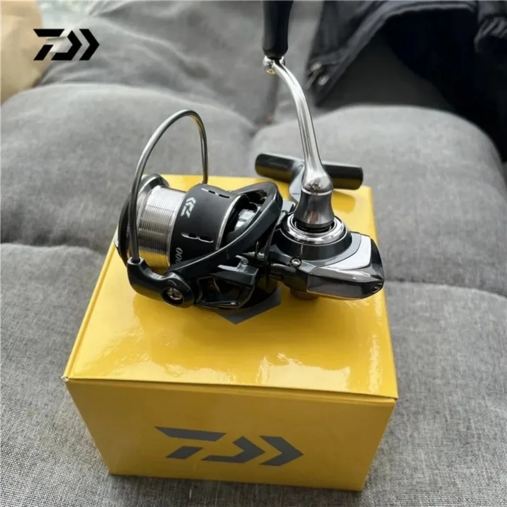 ダイワ ルビアス スピニングホイール LUVIA 軽量スピニ - Daiwa Reel Fuego のレビューと価格
